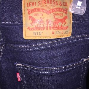 Men’s 511 dark denim, slim fit Levi’s jeans